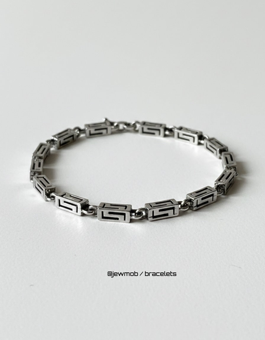 Sleek Bracelet