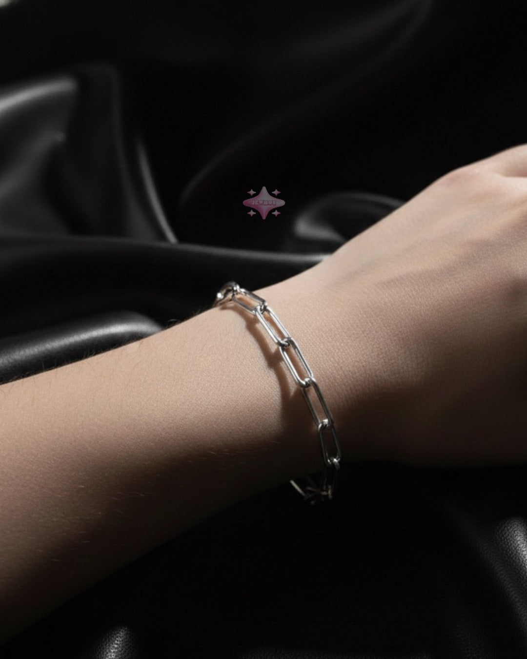Sleek Bracelet